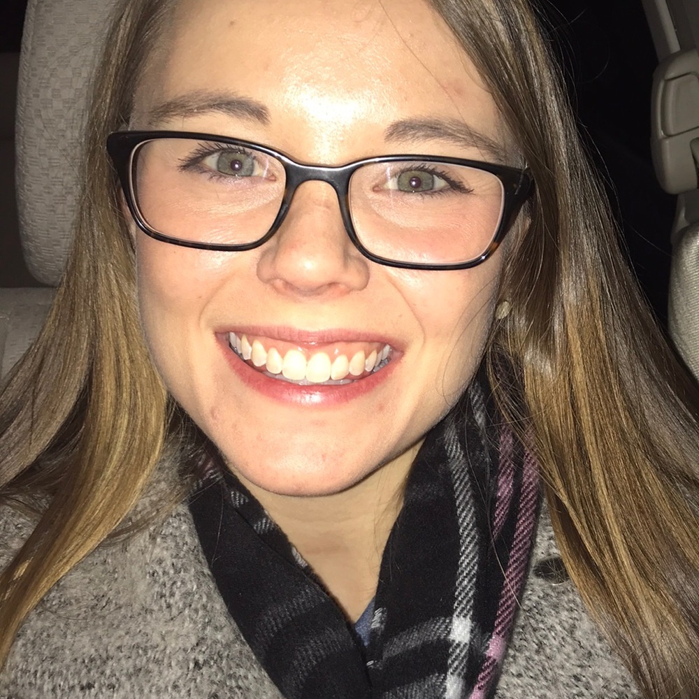 Meet your Posher, Hannah